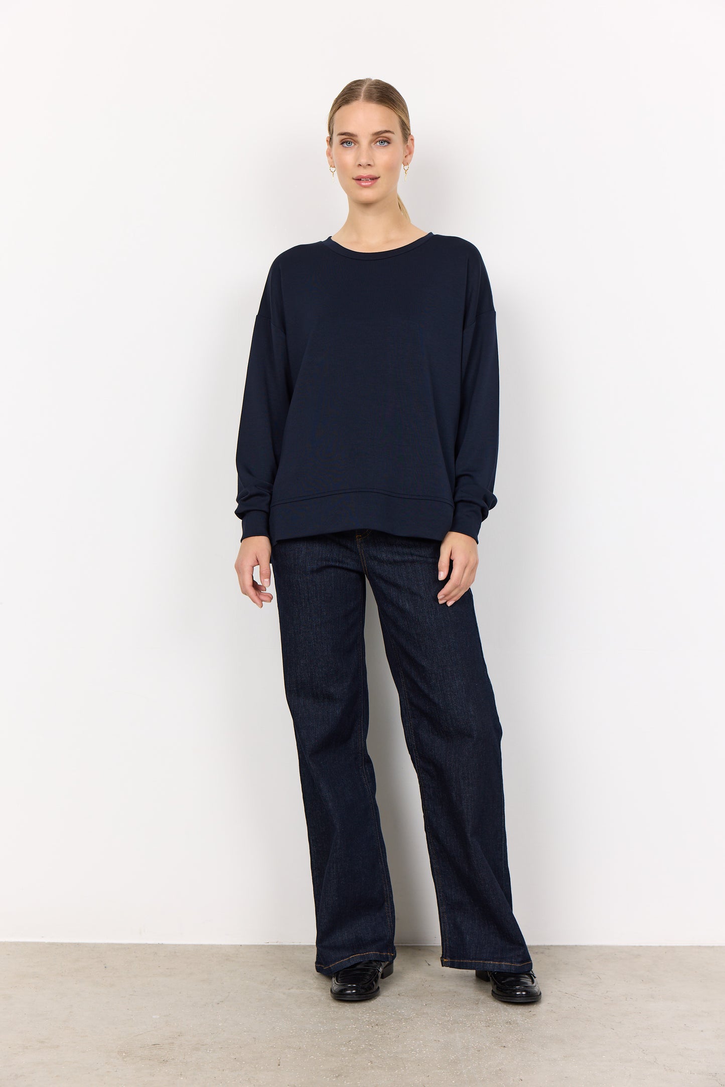 Banu 164 Top