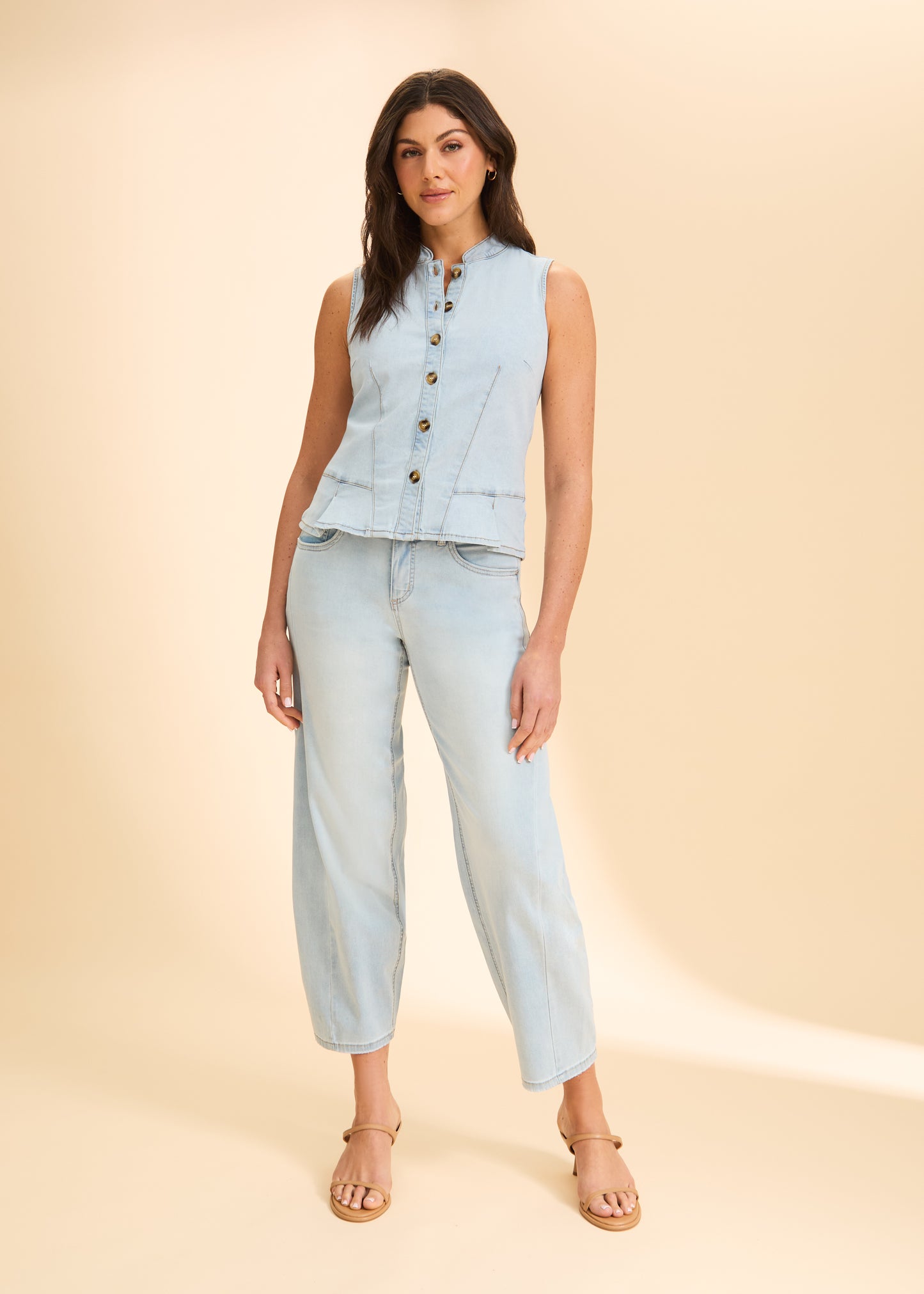 Girlfriend Barrel Ankle Pant