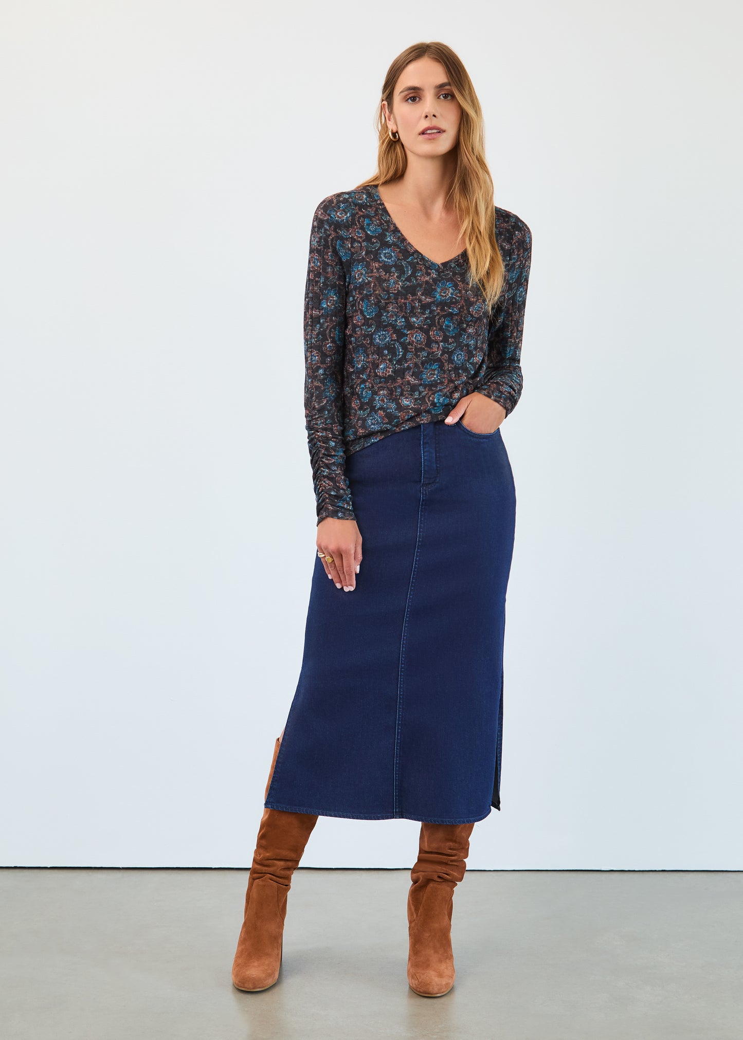 Long Sleeve V Neck Top