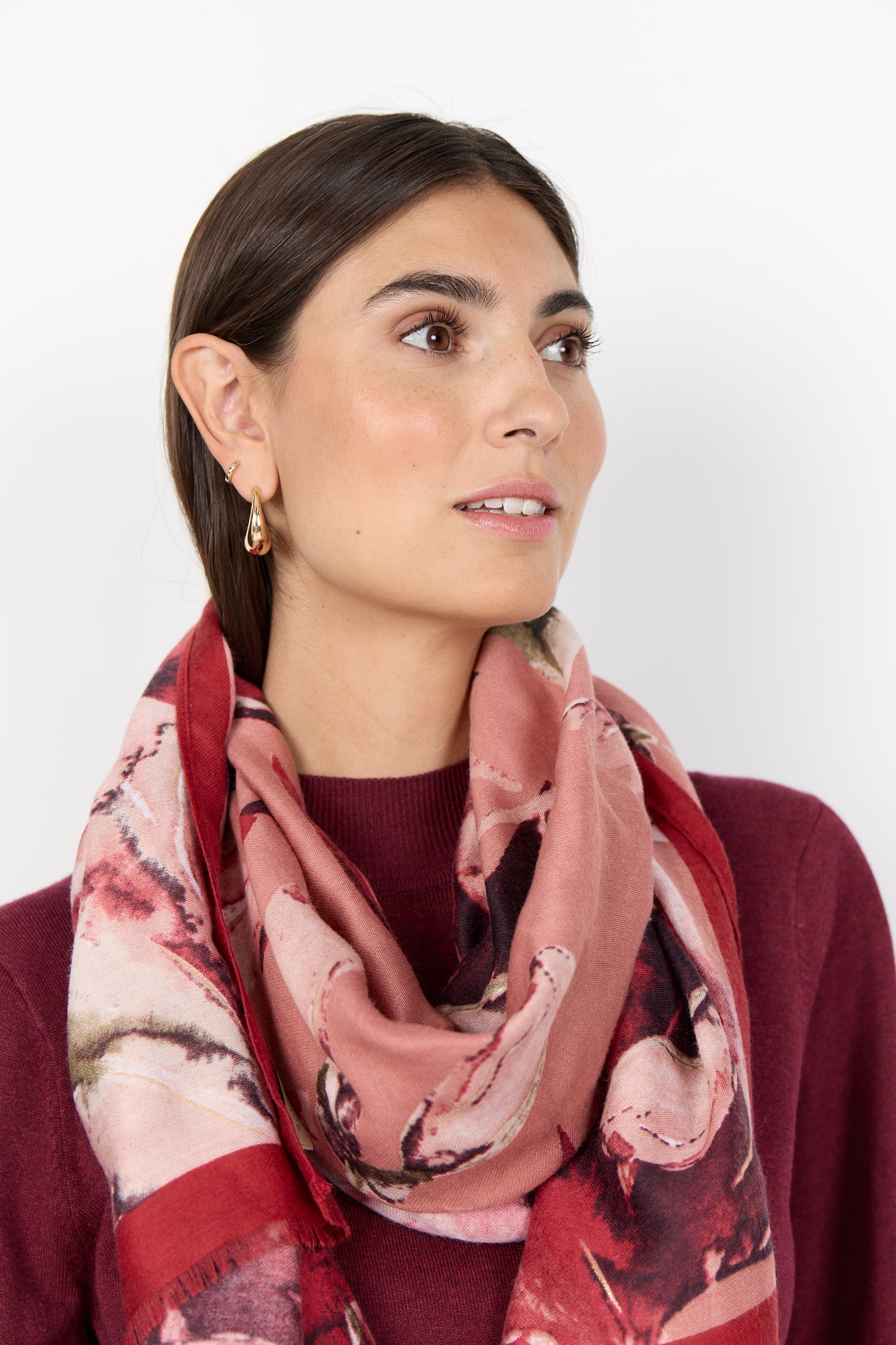 Vamellon 1 Scarf