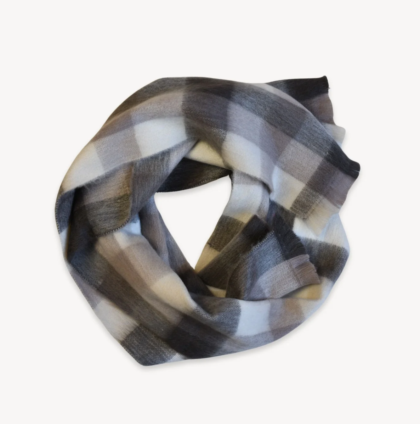Alpaca Seamless Scarf