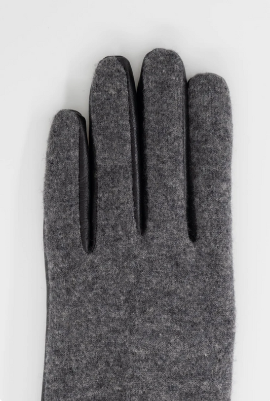 Mirabel Glove