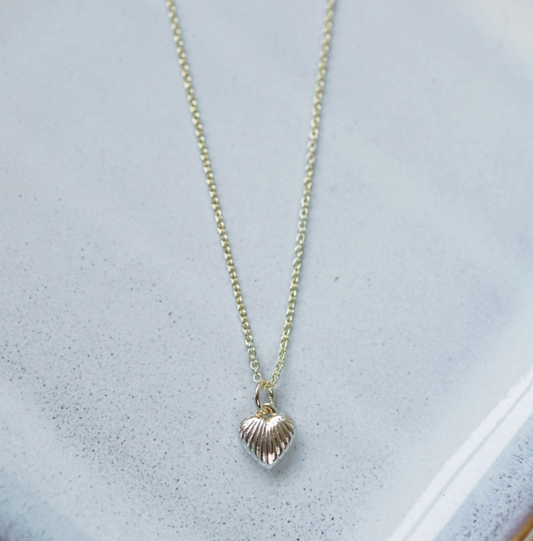 Coastal Kiss Necklace