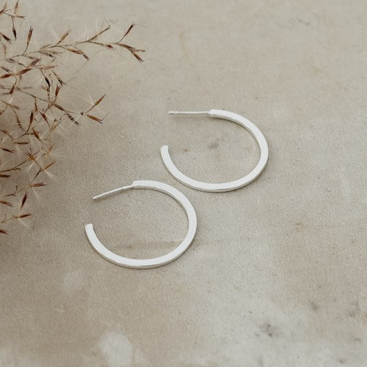 Vista Hoop