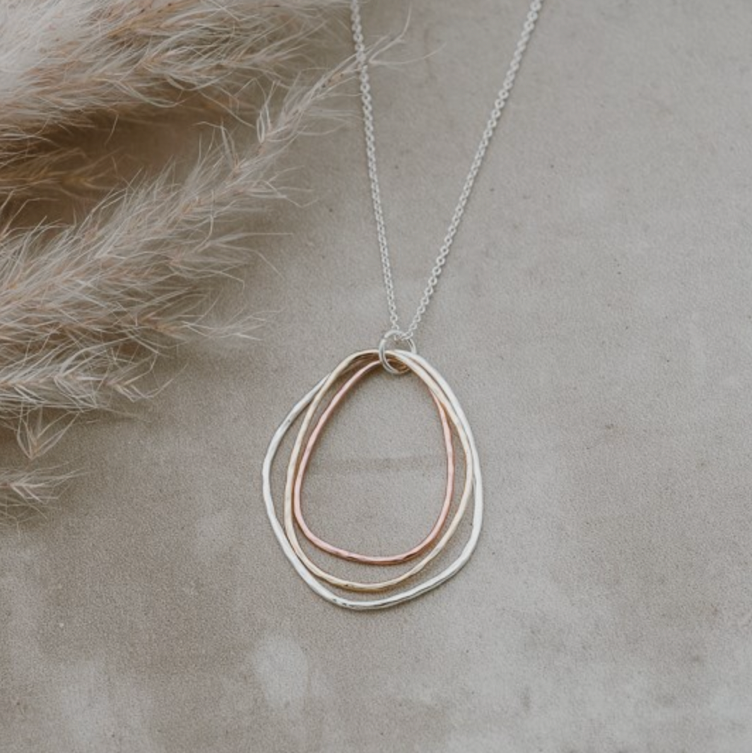 Noa Necklace