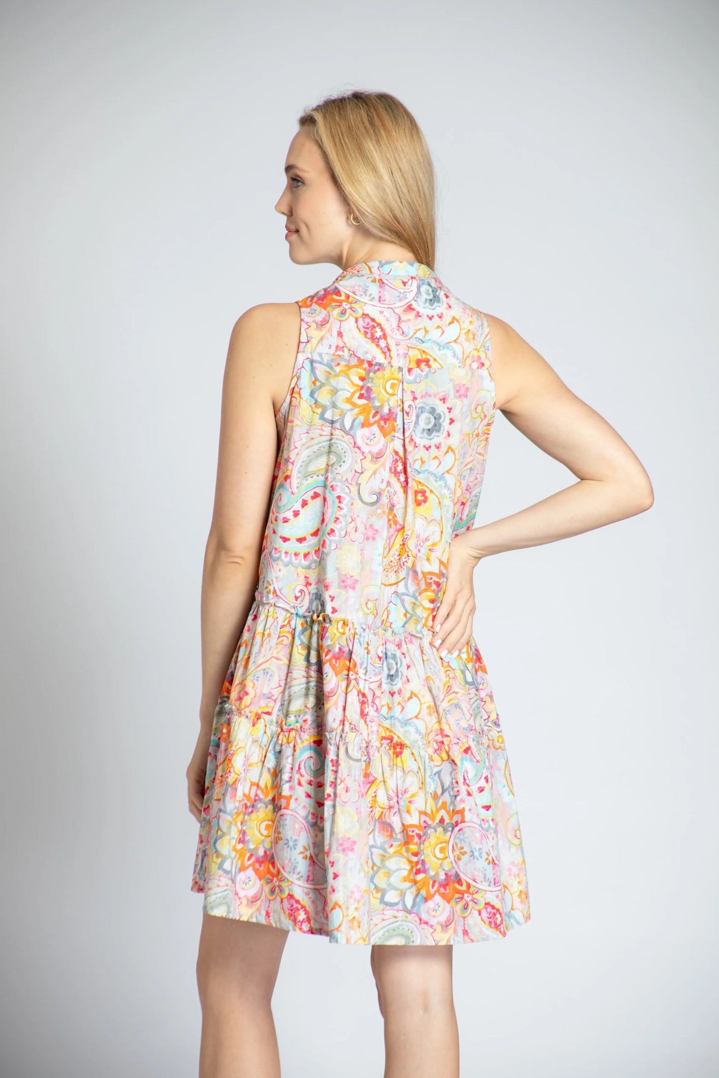 Sleeveless Paisley Print Dress