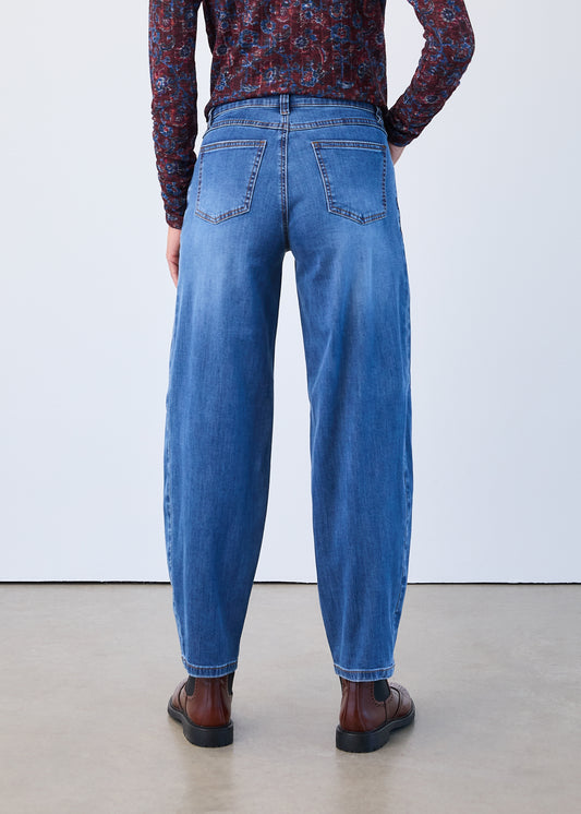 Girlfriend Barrel Ankle Pant