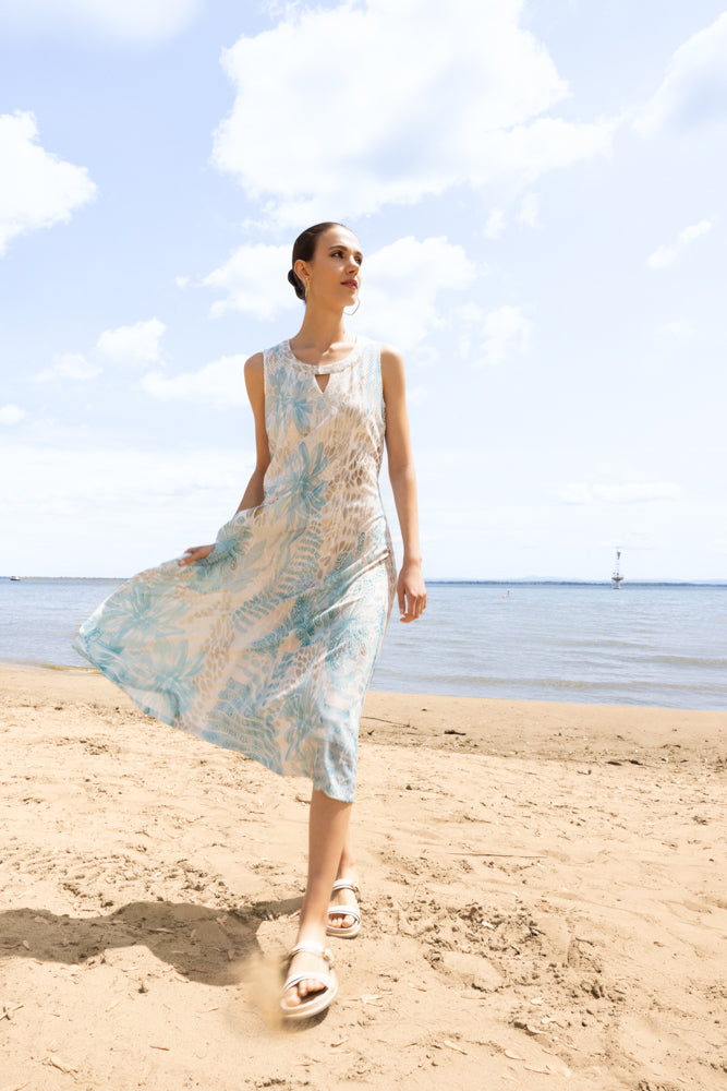 Sleeveless Dress With Keyhole