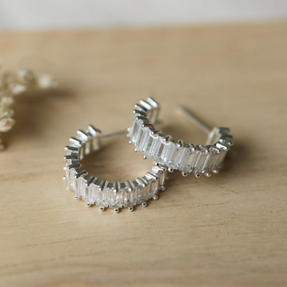 Chara Hoops Moss Green