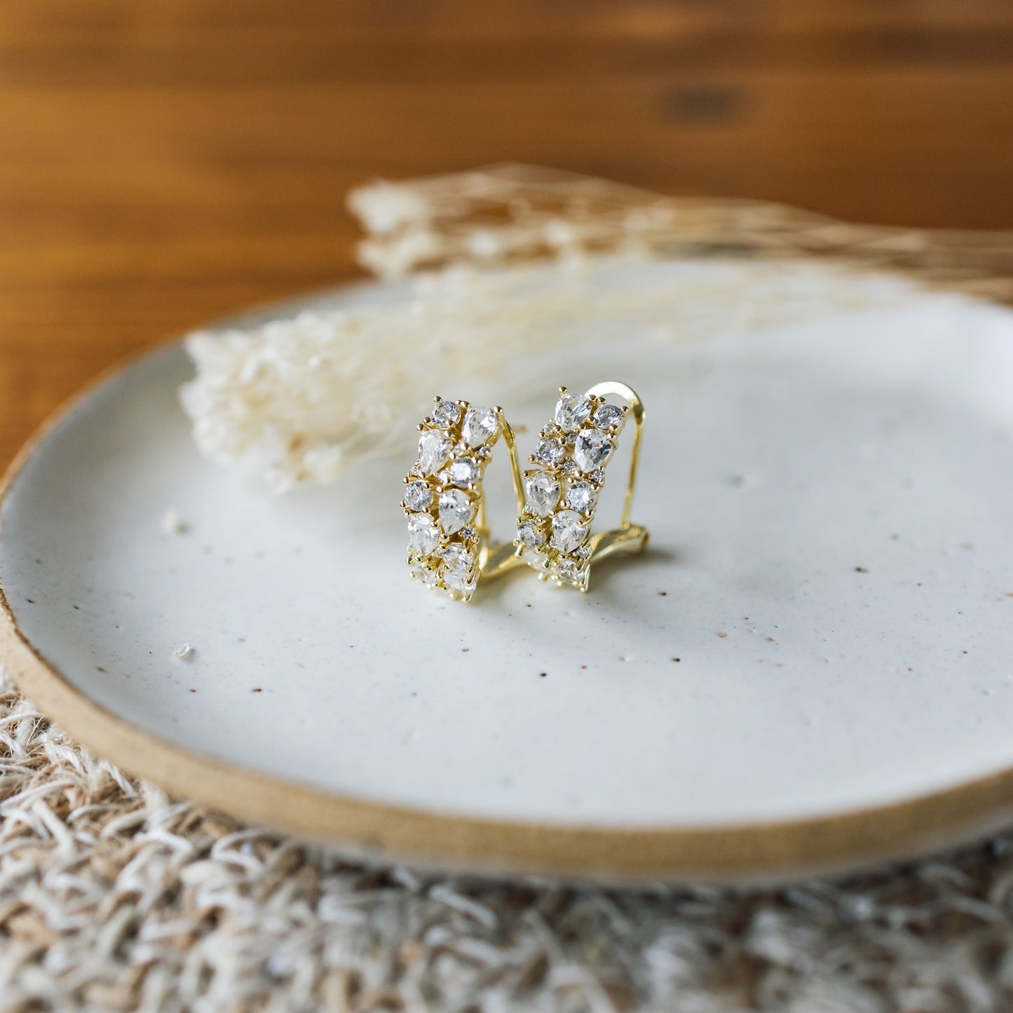 Lustrous Studs