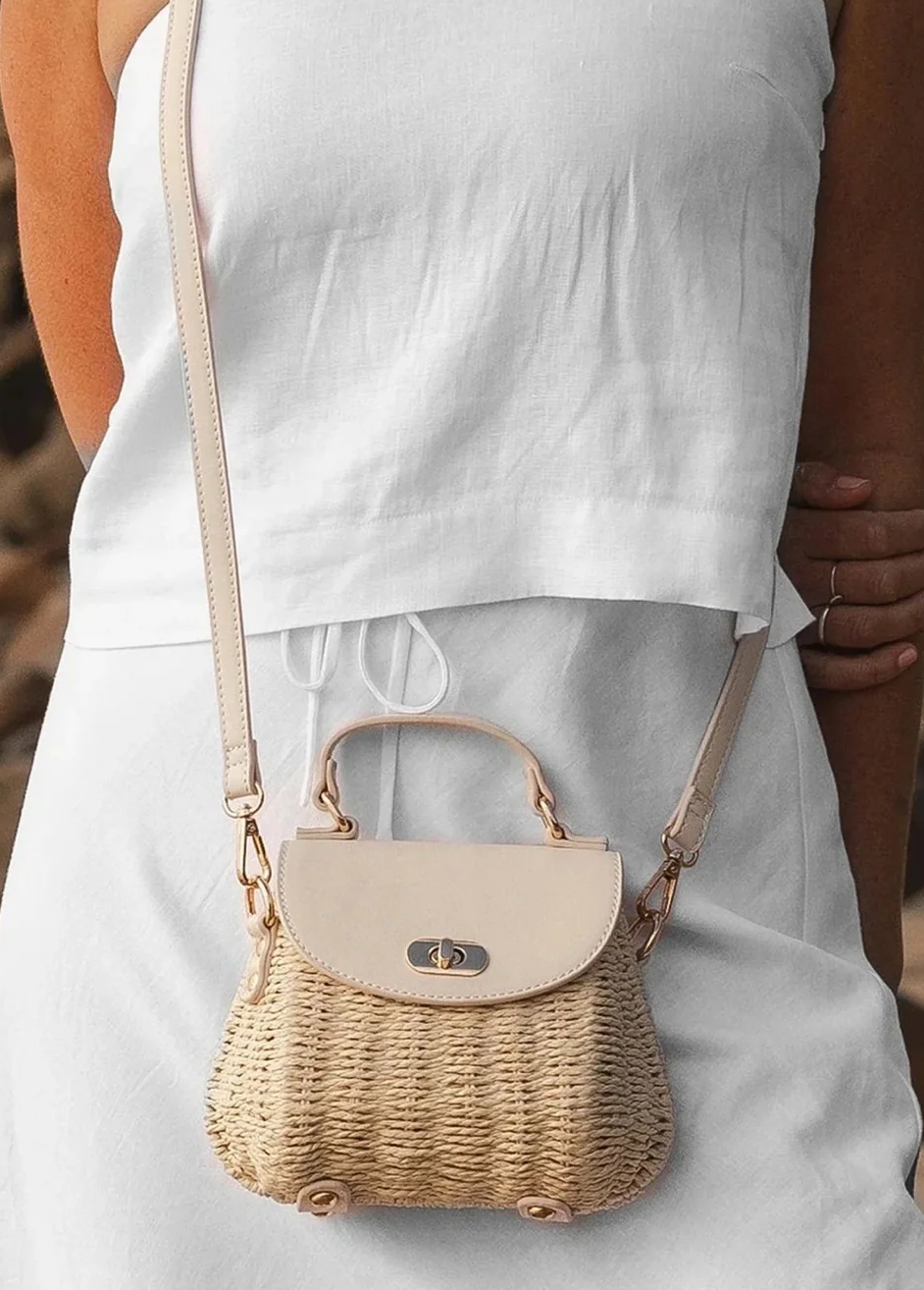 Sandy Raffia Crossbody Bag