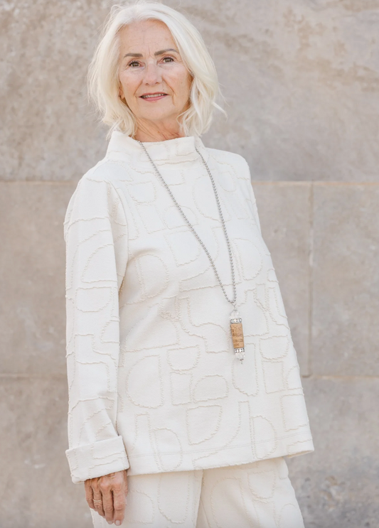 Nile Pullover Top