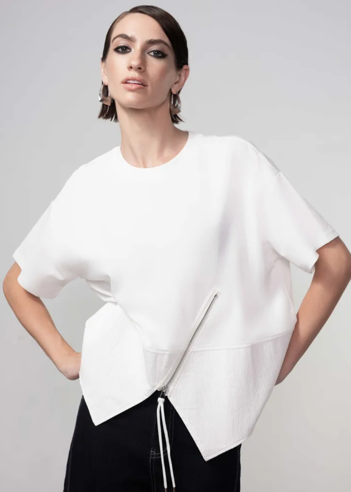 Short Sleeve Zipper Detail Top