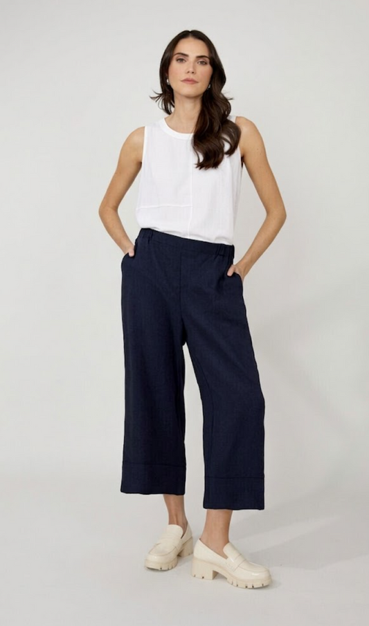 Relaxed Cropped Trousers