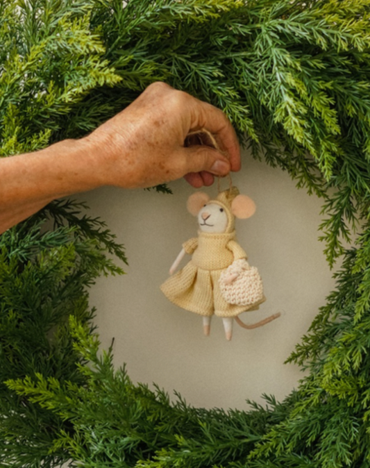 Prairie Penelope Mouse